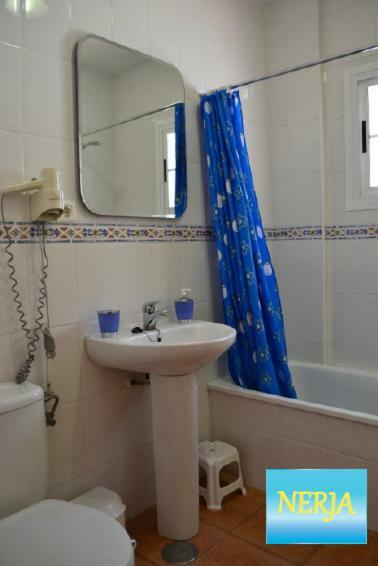 Apartamento Con Espectaculares Vistas Al Mar. Appartement Nerja Buitenkant foto