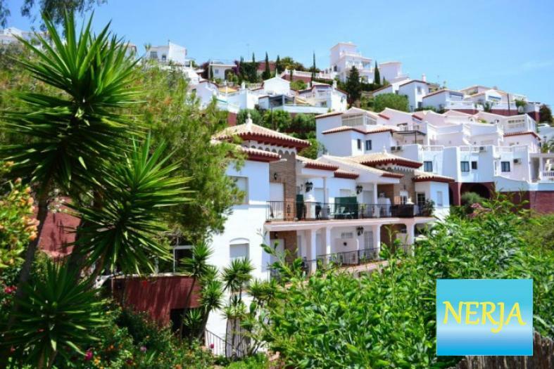 Apartamento Con Espectaculares Vistas Al Mar. Appartement Nerja Buitenkant foto